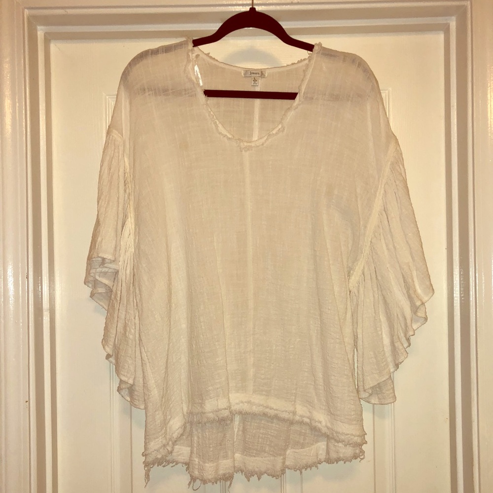 Adorable flowy white linen top